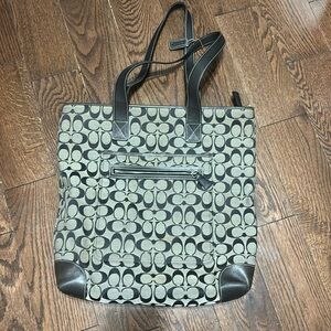 Coach shoulder bag